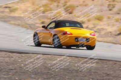 media/Oct-25-2025-West Coast Racing (Sat) [[9fdcbcd09c]]/Novice group/Turn 3/